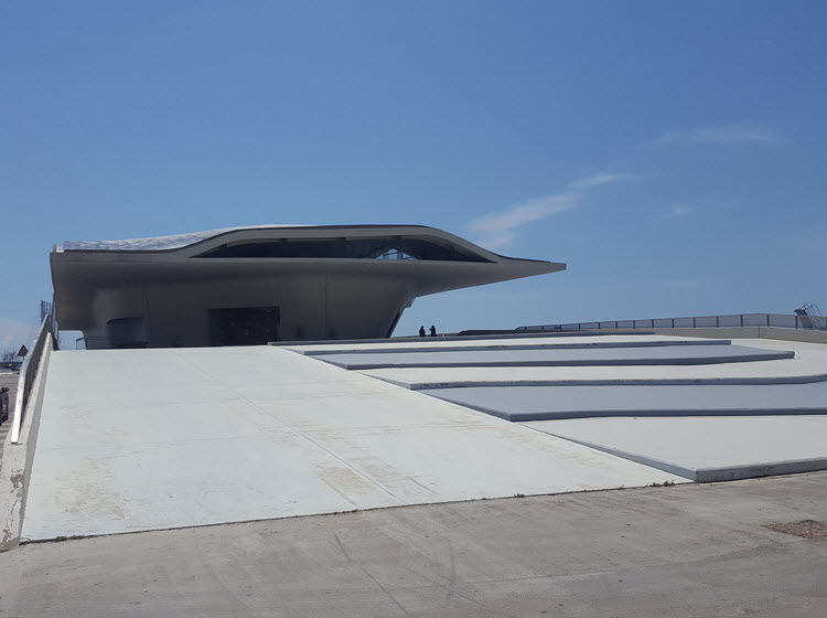   Stazione Marittima
