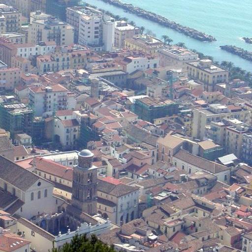   Duomo di S. Matteo visto dal castello
