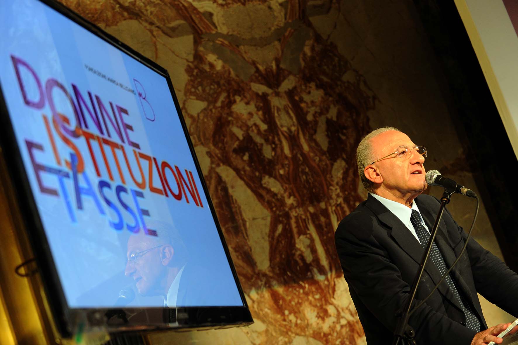   Convegno Internazionale "Donna, Economia e Potere"

