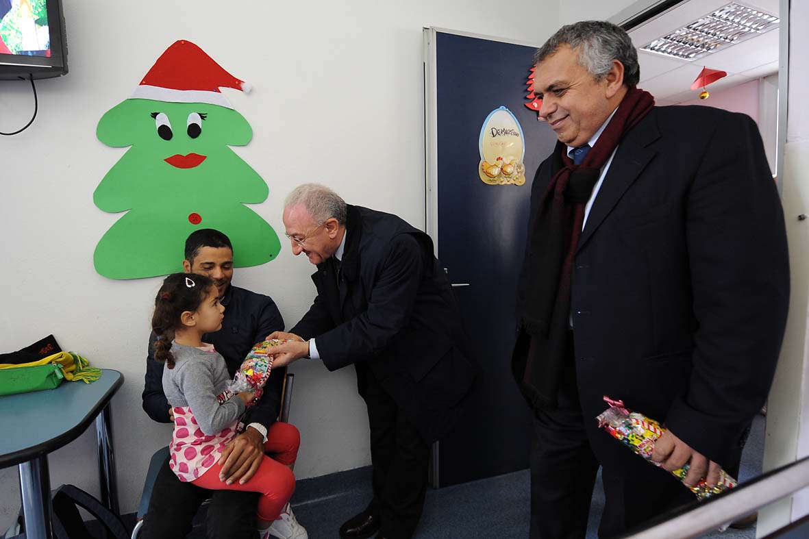   Il Sindaco De Luca visita il reparto di Pediatria dell'Ospedale San Giovanni di Dio e Ruggi d?Aragona
