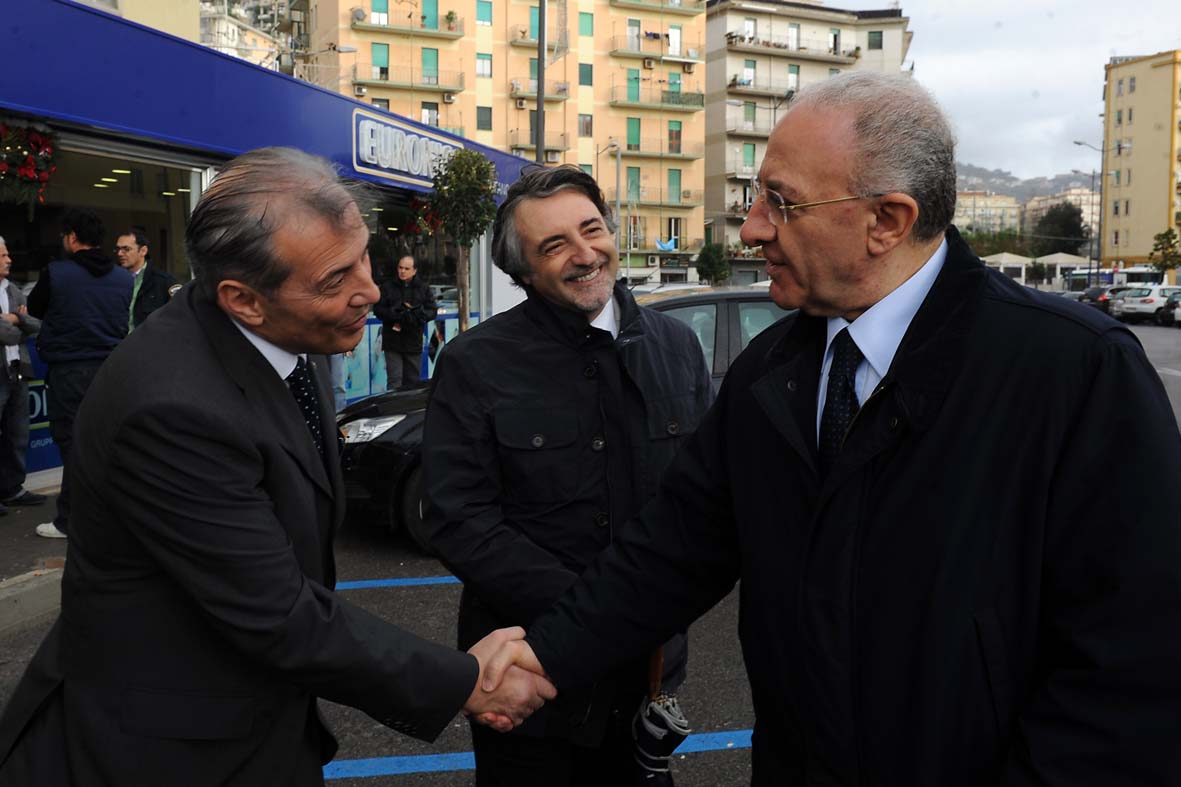   Il Sindaco De Luca all'inaugurazione del maxi-store Euronics Tufano

