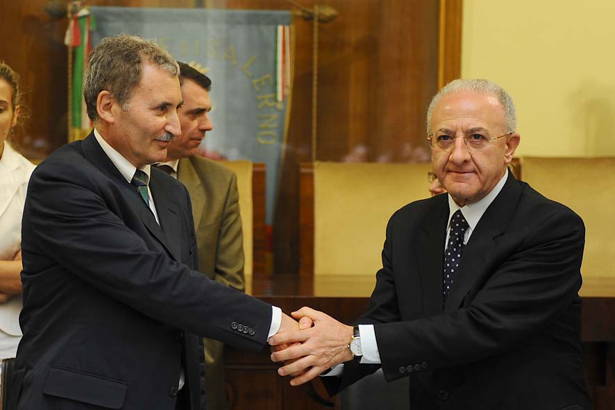   Proclamazione della elezione del Sindaco Vincenzo De Luca. Salerno, Palazzo di Citta' 20 Maggio 2011.
