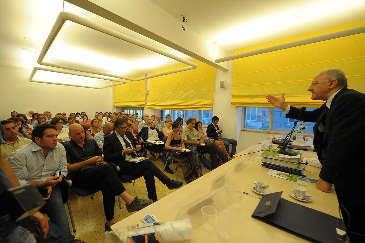   Il Sindaco Vincenzo De Luca al convegno Le citta nuove, visioni di architettura contemporanea
