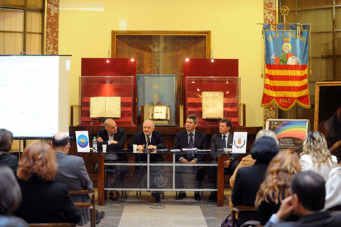   Presentato il Convegno Salerno citt? della famiglia
