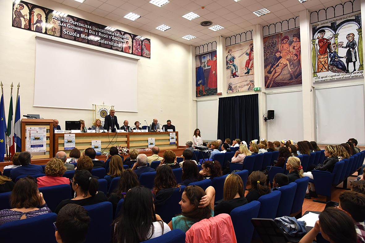   Un culla termica all'Ospedale San Giovanni di Dio e Ruggi d'Aragona
