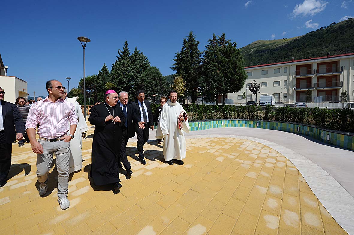   Inaugurata nuova piazza a Rufoli di Ogliara
