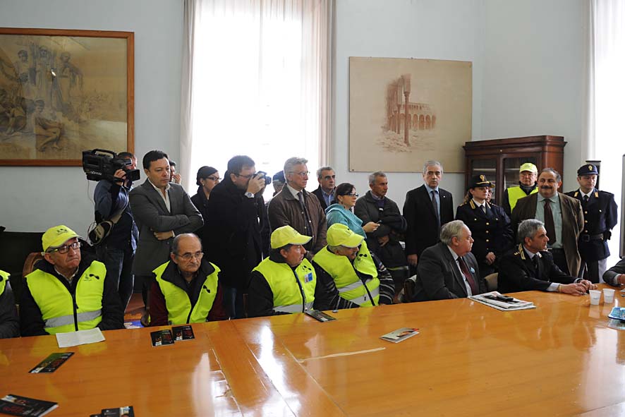   ?Difendiamoci?: Comune e Questura di Salerno insieme contro le truffe domestiche agli anziani 
