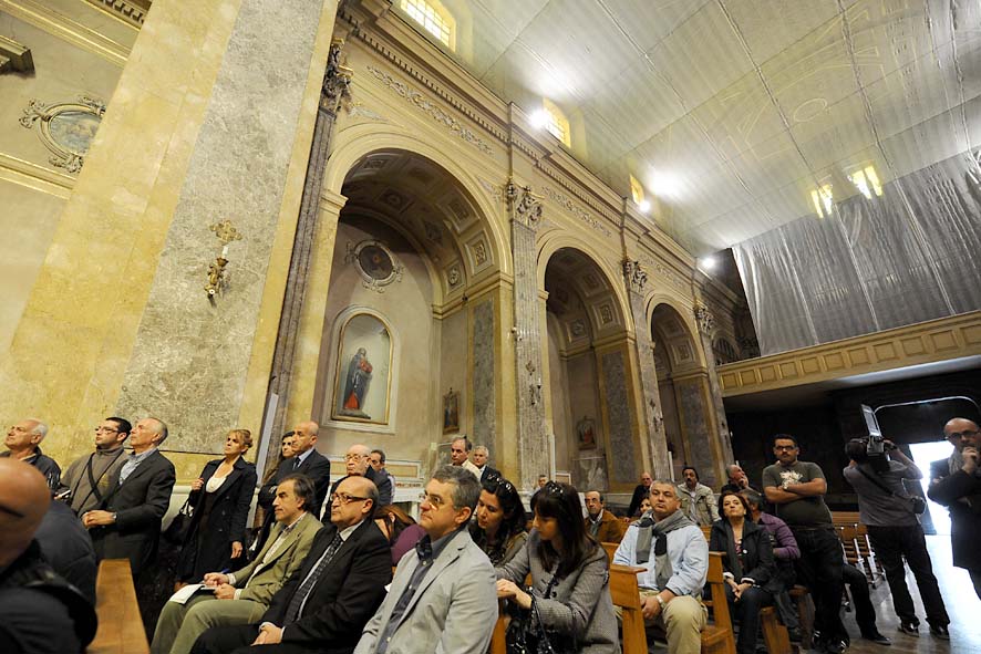   Al via i lavori per il restauro della Chiesa dell'Annunziata. Salerno, 19 maggio 2011
