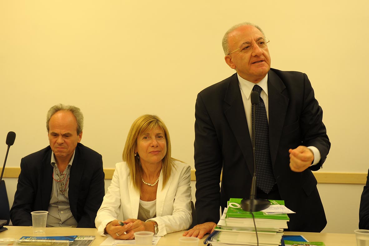   Il Sindaco Vincenzo De Luca al convegno Le citta nuove, visioni di architettura contemporanea
