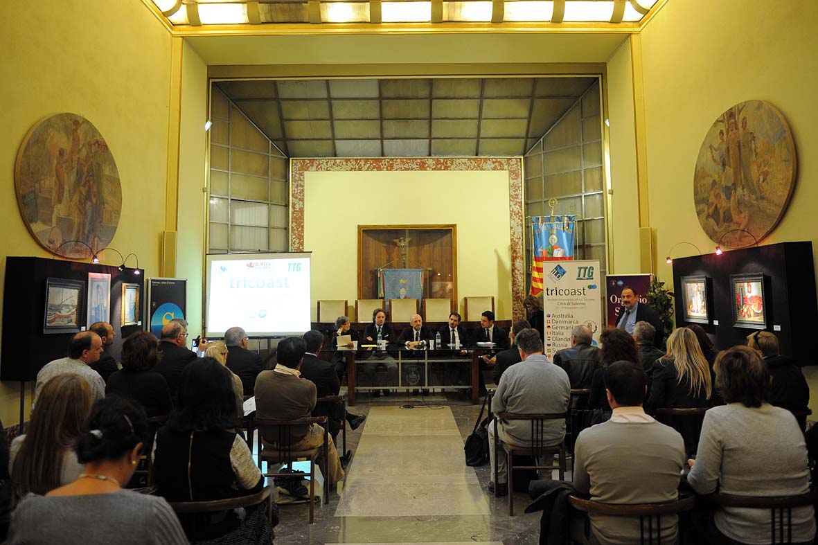   Il Sindaco De Luca incontra buyers internazionali. Salerno, 16 novembre 2012
