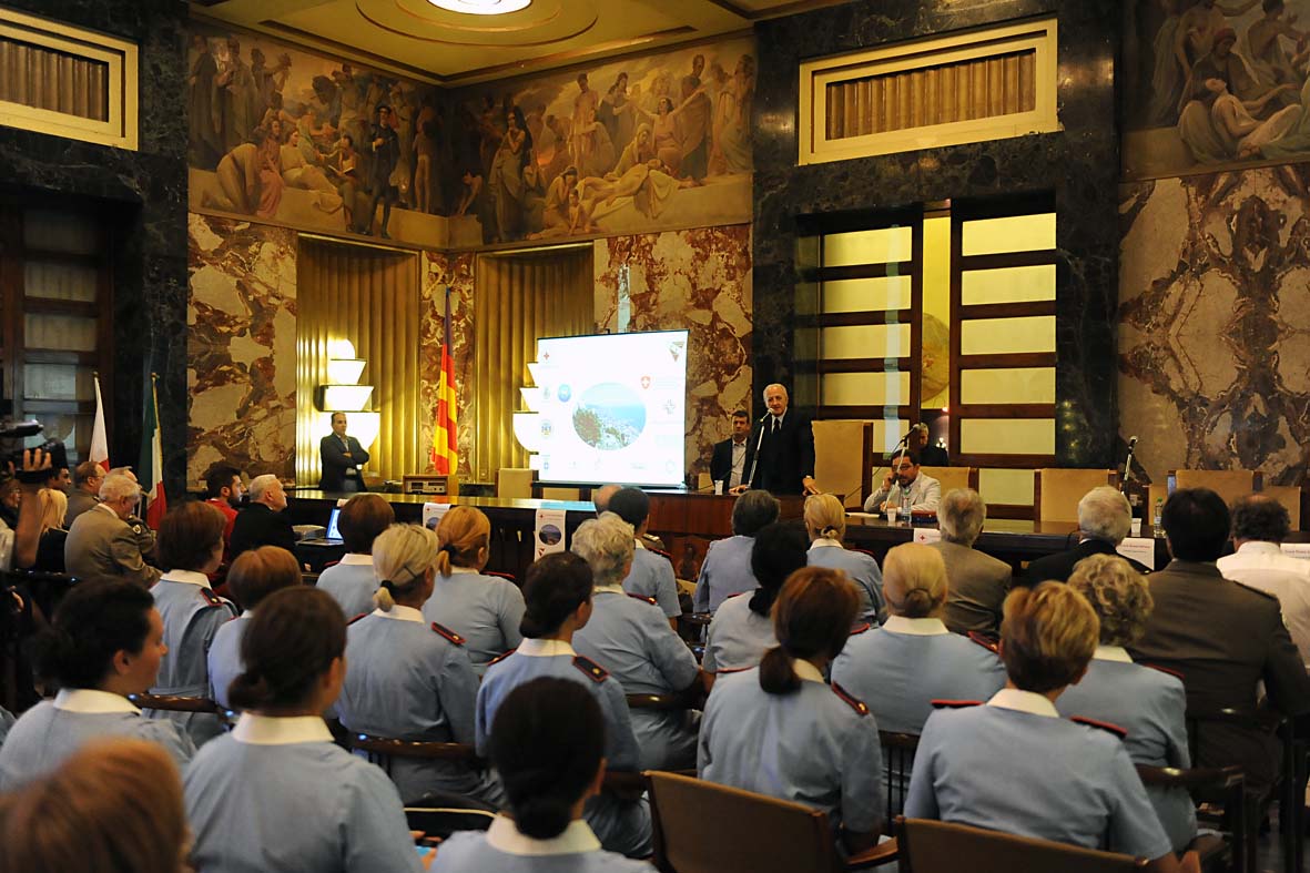   Il Sindaco De Luca alla presentazione del IX Corso di Storia della Croce Rossa
