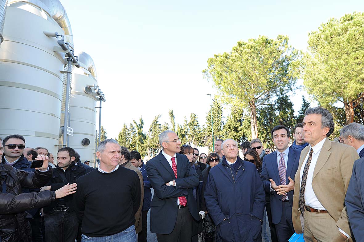   Impianto di compostaggio premiato dall'Unione europea. Visita del Ministro Barca. Salerno, 3 gennaio 2013
