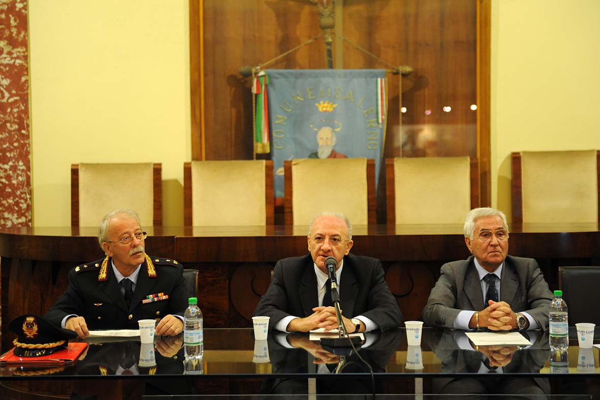   Venti vigili urbani stagionali al Comune di Salerno

