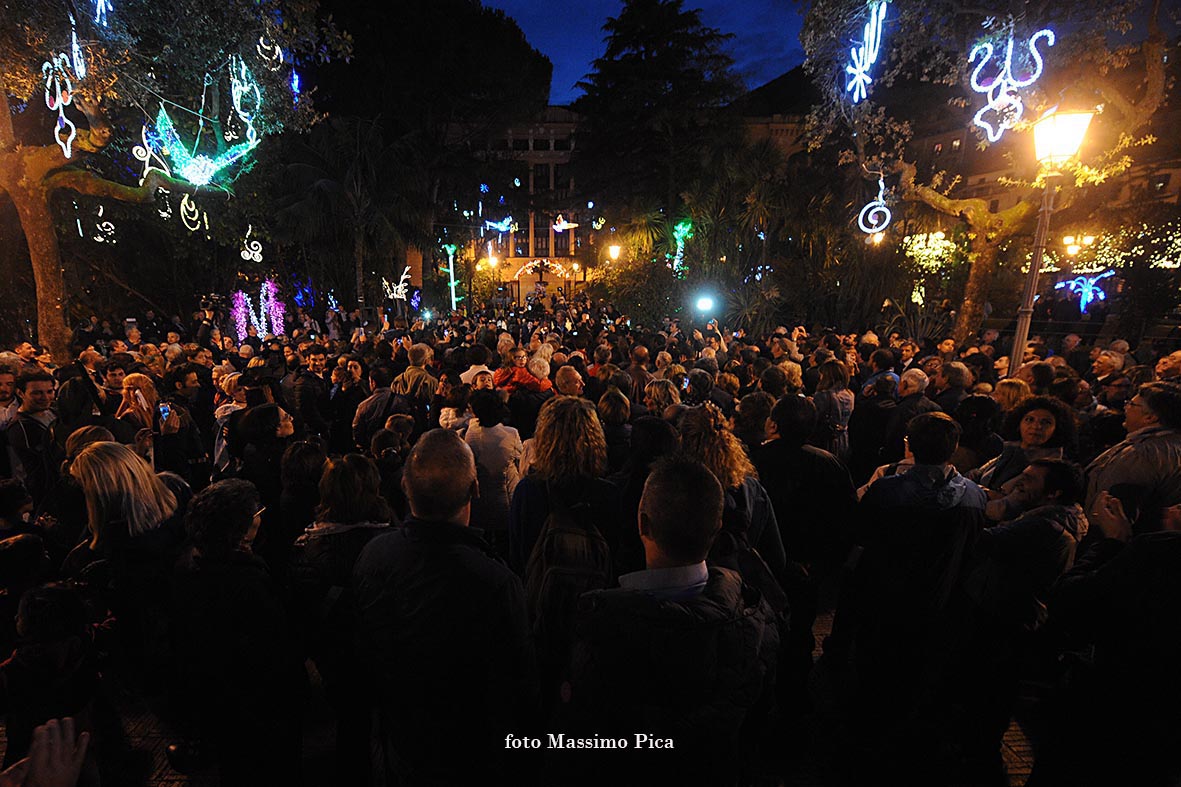  Luci d'Artista 2014 - L'Aurora Boreale. Sole, fiabe, nevi
