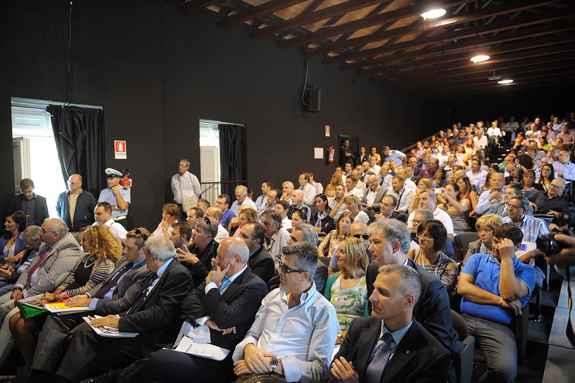   Il Sindaco De Luca al convegno "Studi di Polizia Locale"
