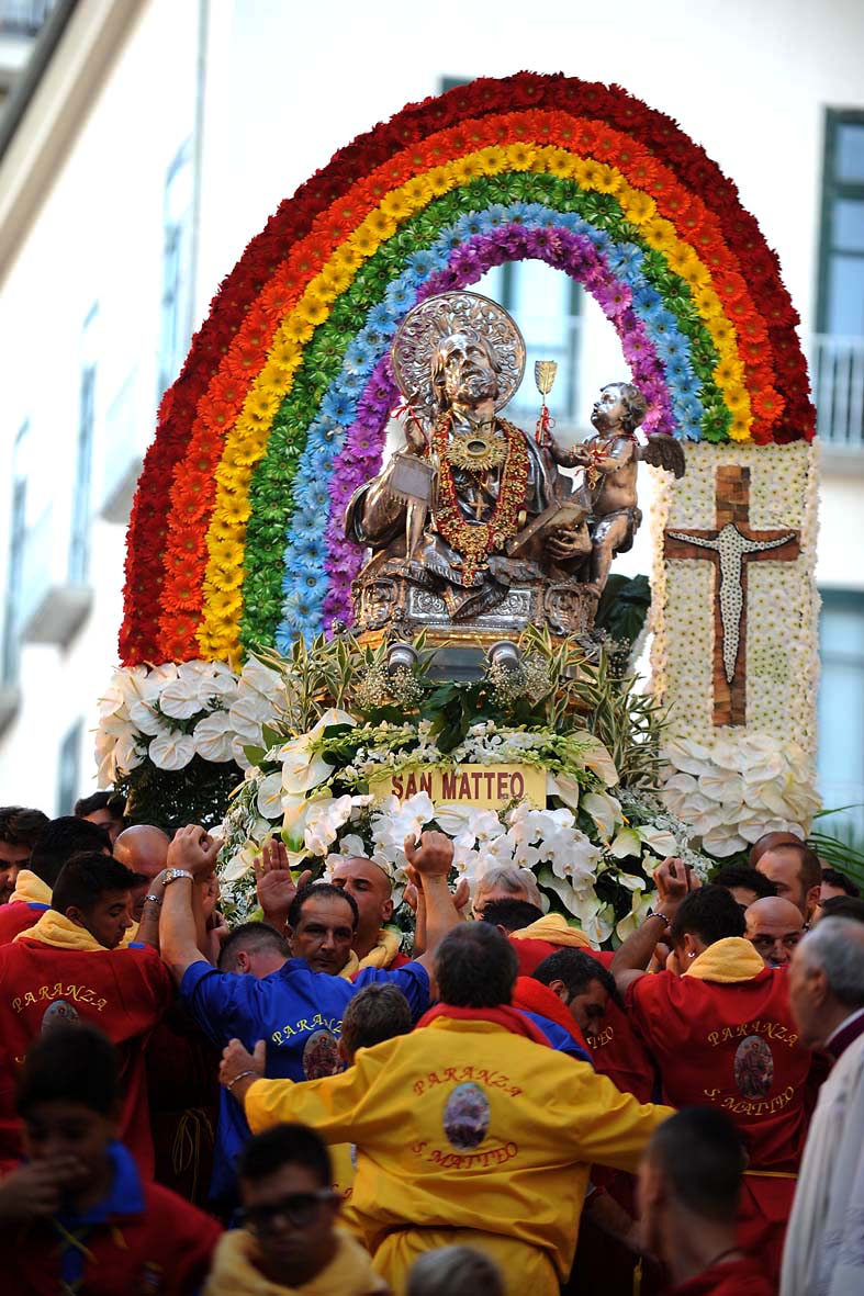   San Matteo 2012, la solenne processione per le strade della citta'. Salerno, 21 settembre 2012.

