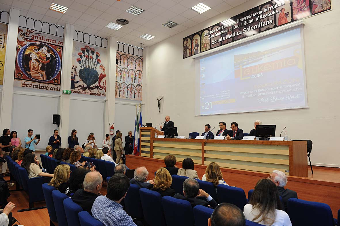   Il Sindaco Vincenzo De Luca partecipa all'inaugurazione reparto di ematologia
