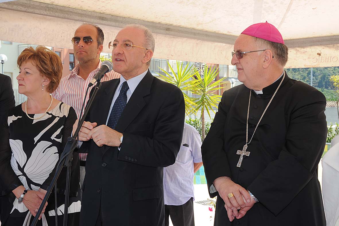   Inaugurata nuova piazza a Rufoli di Ogliara
