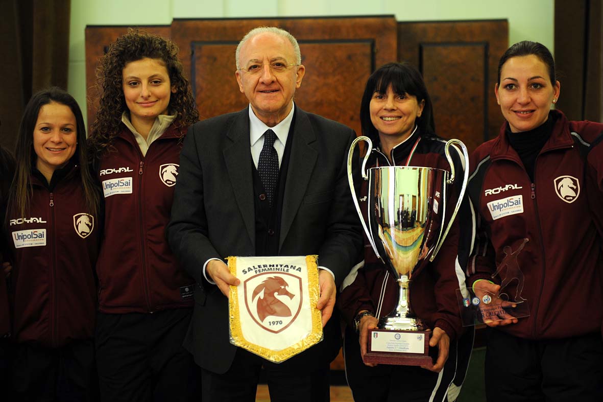   Il Sindaco De Luca riceve le ragazze della Salernitana Femminile Calcio a 5
