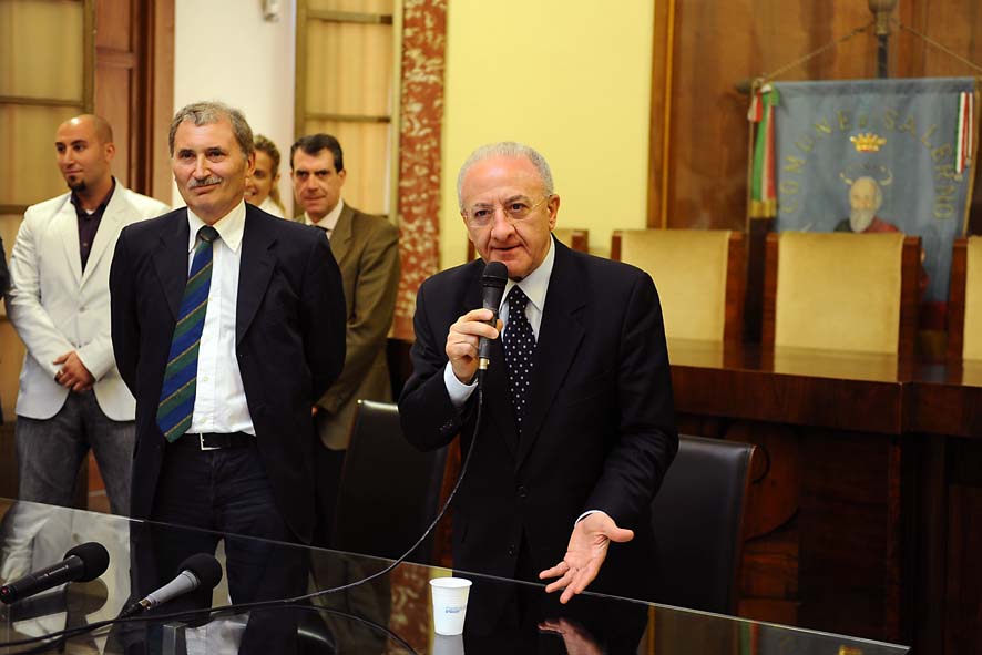   Proclamazione della elezione del Sindaco Vincenzo De Luca. Salerno, Palazzo di Citta' 20 Maggio 2011.
