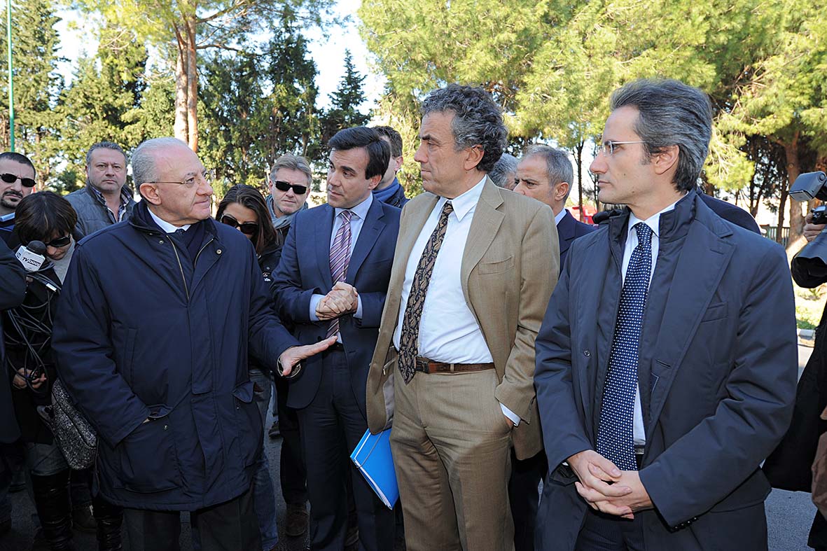   Impianto di compostaggio premiato dall'Unione europea. Visita del Ministro Barca. Salerno, 3 gennaio 2013
