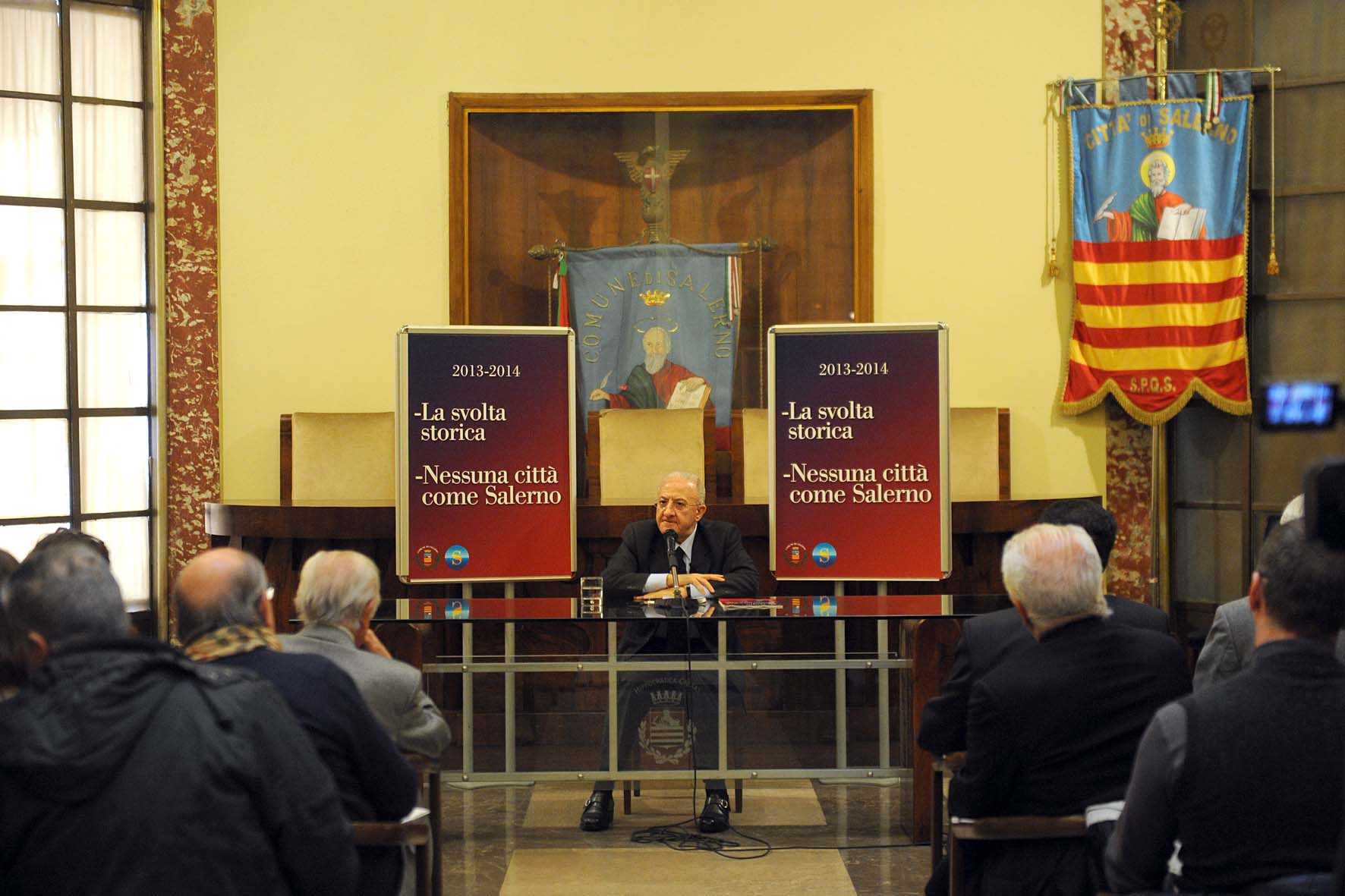   Conferenza stampa di fine anno
