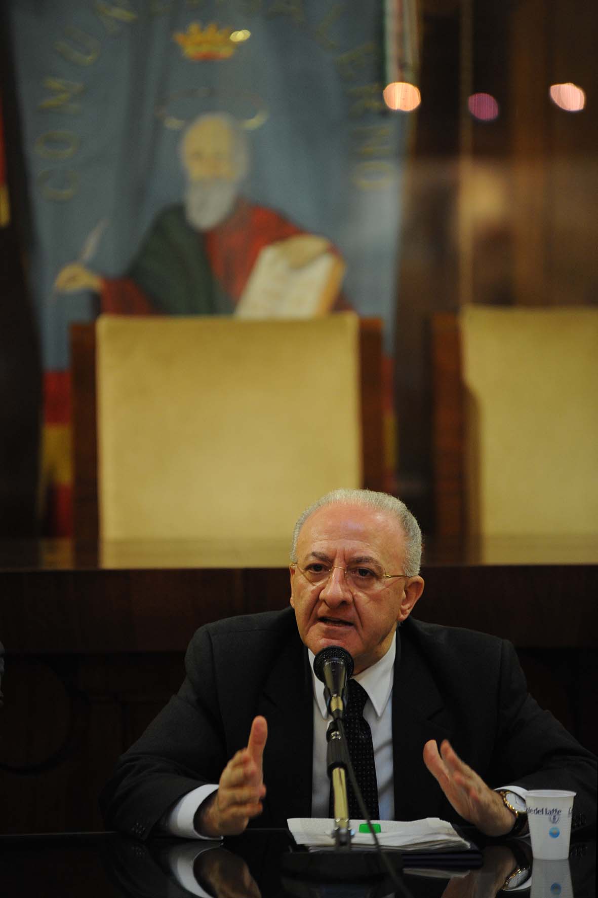   Vincenzo De Luca sulla Sanit? 

