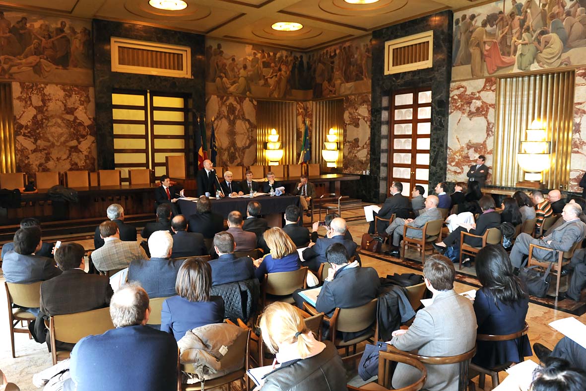   A Salerno la Commissione Mezzogiorno, Politiche Comunitarie e Relazioni Internazionali dell'ANCI. Palazzo di Citta' 29 febbraio 2012
