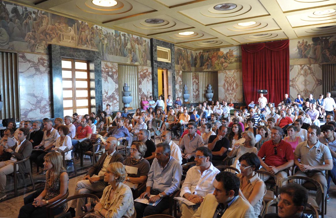  "Archintour", workshop sulla trasformazione del fronte del mare. Salerno, 7 Luglio 2012.
