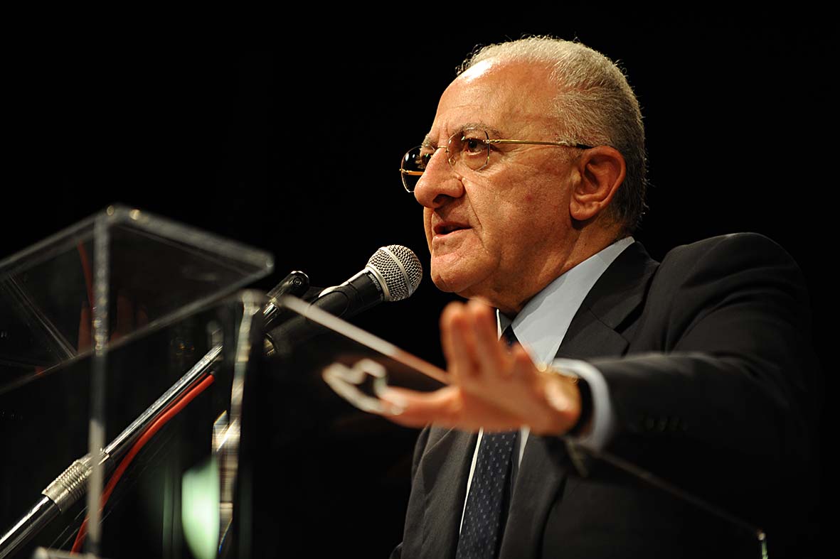   Politiche sociali: il Sindaco De Luca incontra amministratori e operatori del settore
