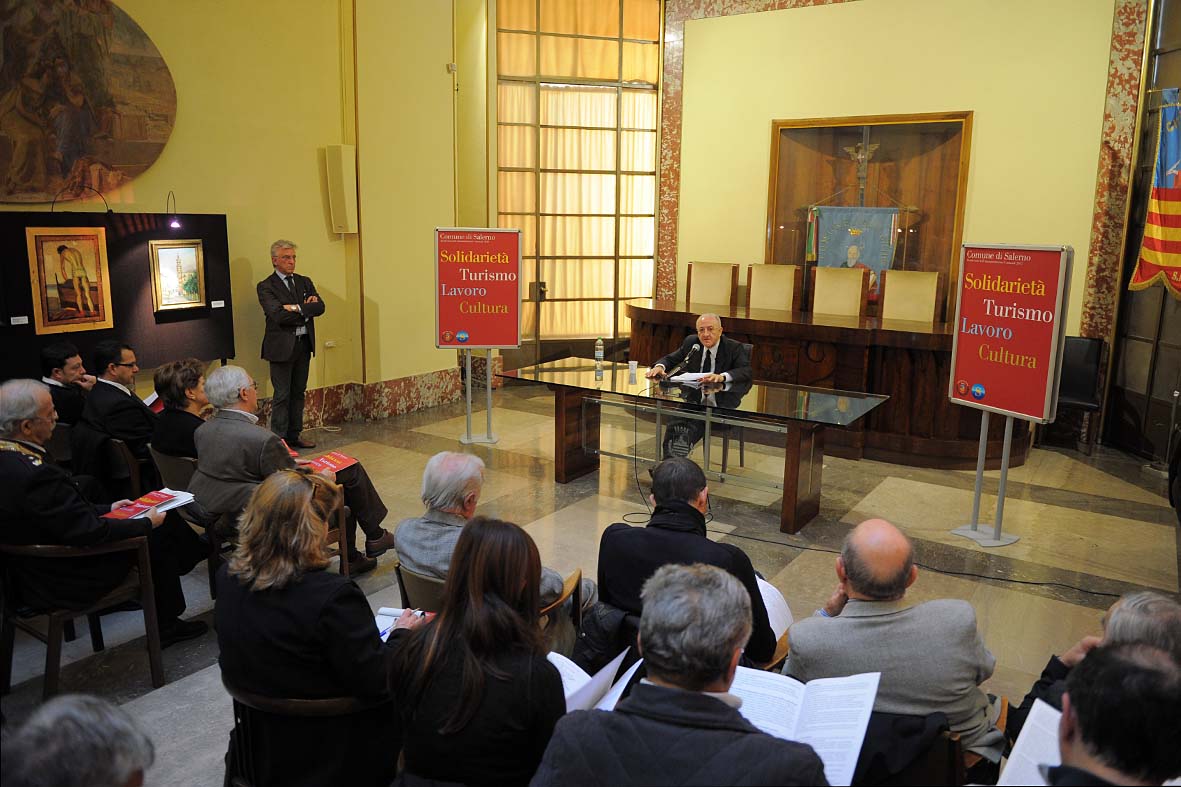   Conferenza stampa di fine anno con il Sindaco Vincenzo De Luca

