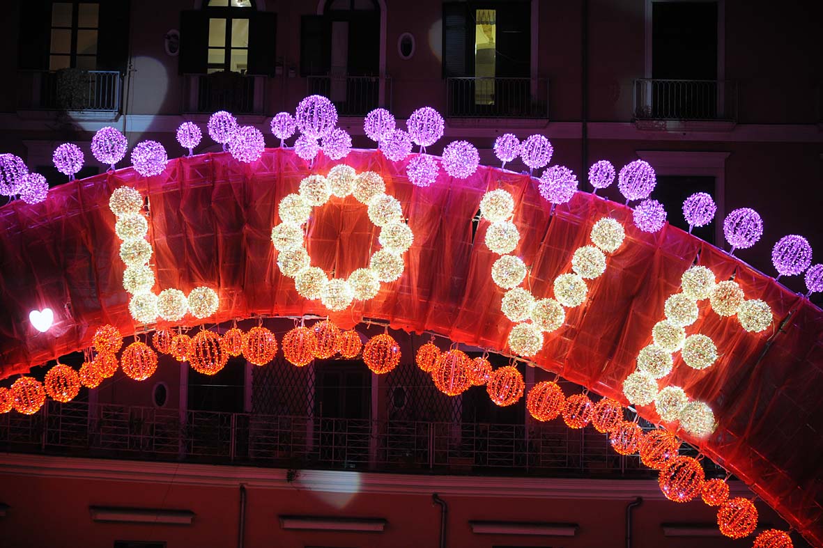   Le "Piazze dell'amore" a Salerno da sabato 11 a martedi' 14 febbraio.
