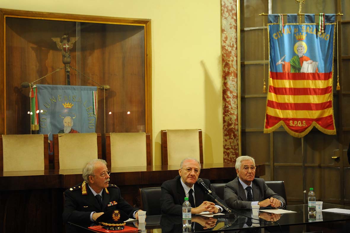   Venti vigili urbani stagionali al Comune di Salerno

