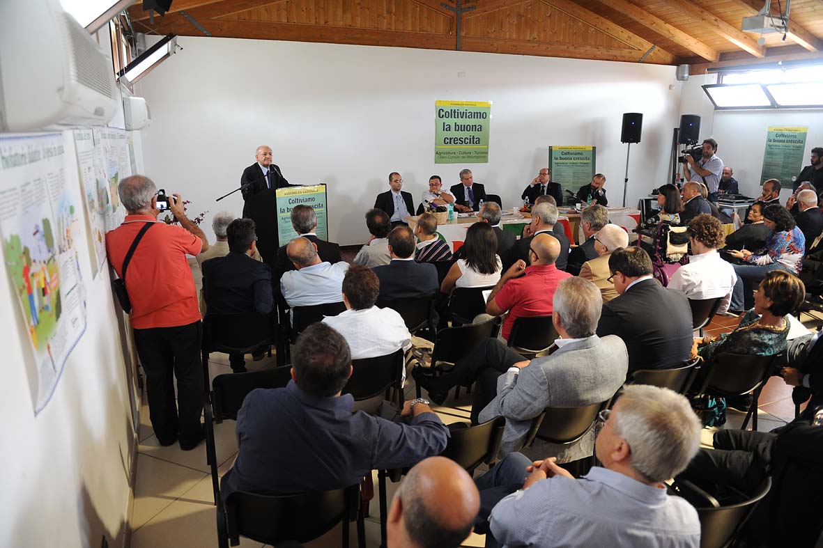  Il Sindaco De Luca al convegno Coltiviamo la buona crescita
