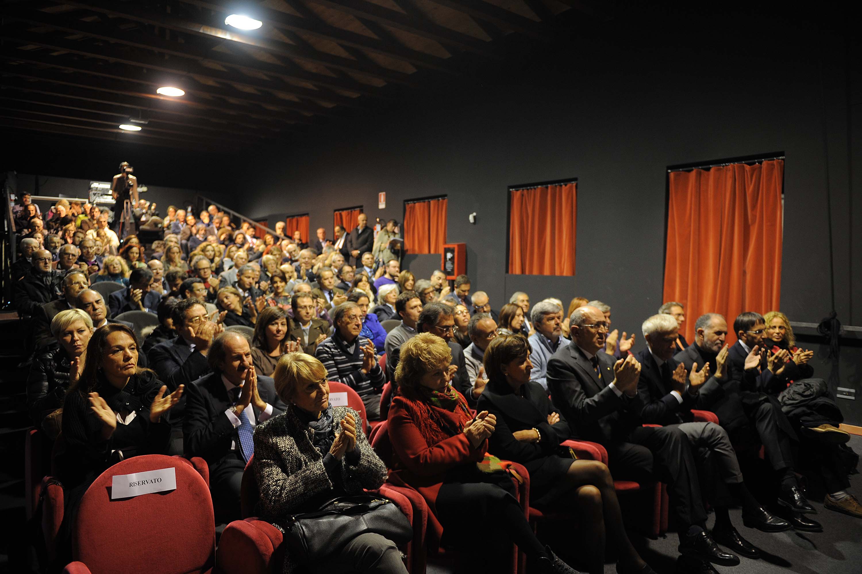   Il Teatro Stabile d'Innovazione intitolato ad Antonio Ghirelli
