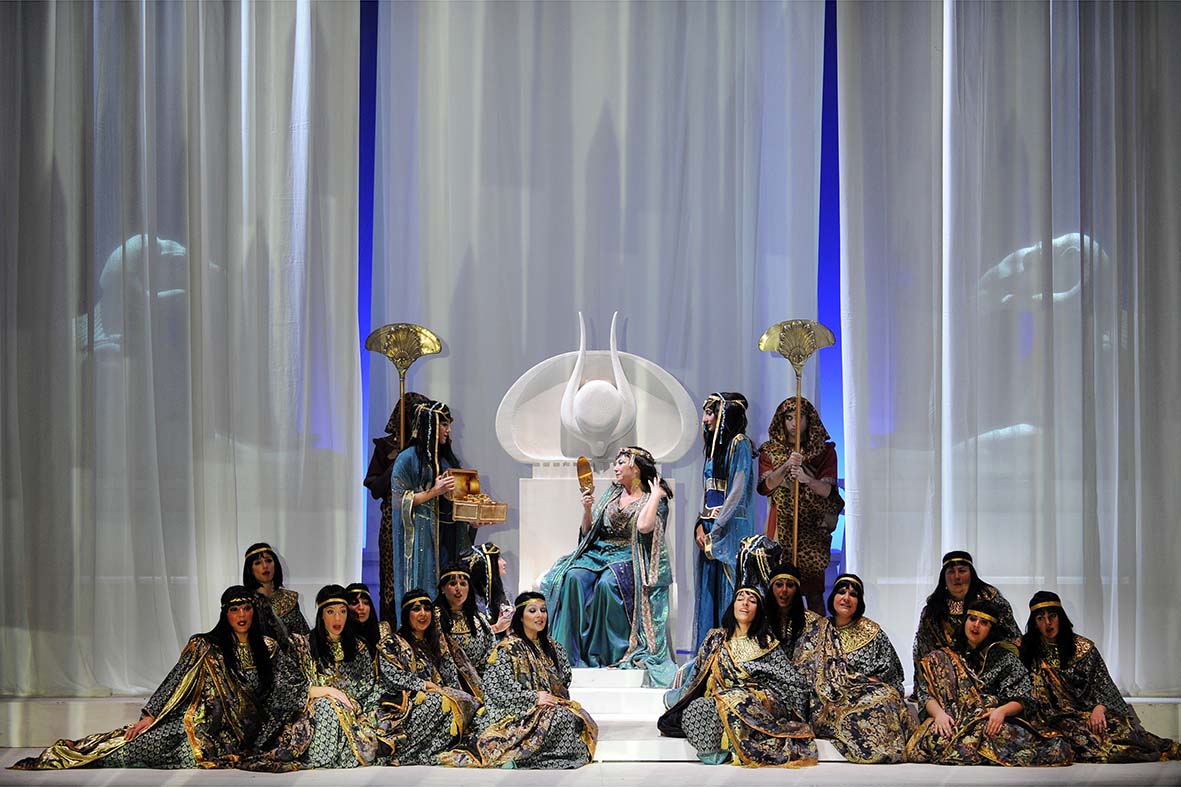  L'Aida chiude la stagione lirica 2015 del Teatro Verdi
