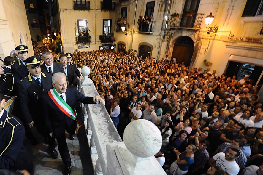   La solenne processione di San Matteo
