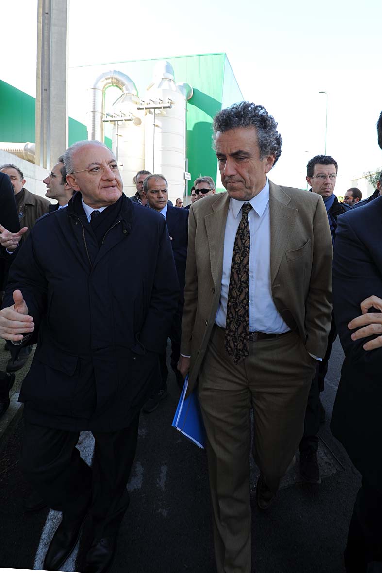   Impianto di compostaggio premiato dall'Unione europea. Visita del Ministro Barca. Salerno, 3 gennaio 2013
