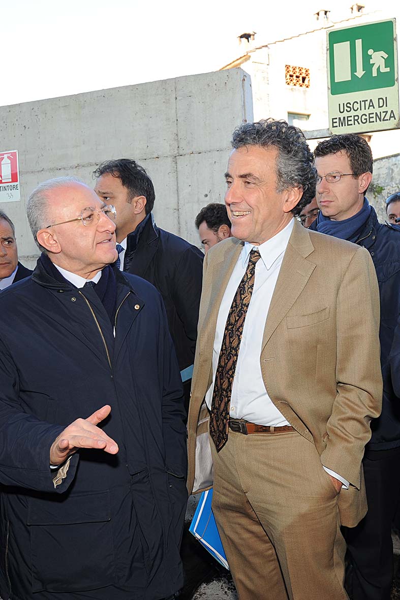   Impianto di compostaggio premiato dall'Unione europea. Visita del Ministro Barca. Salerno, 3 gennaio 2013

