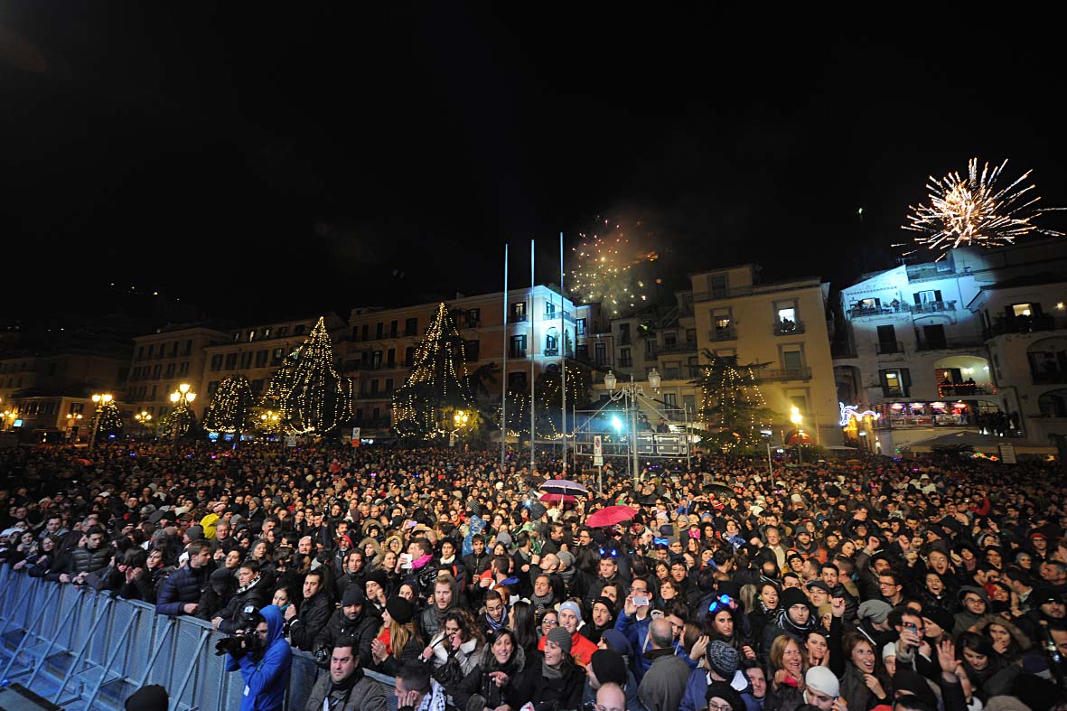   In centomila per il Capodanno in piazza con Grignani e Britti
