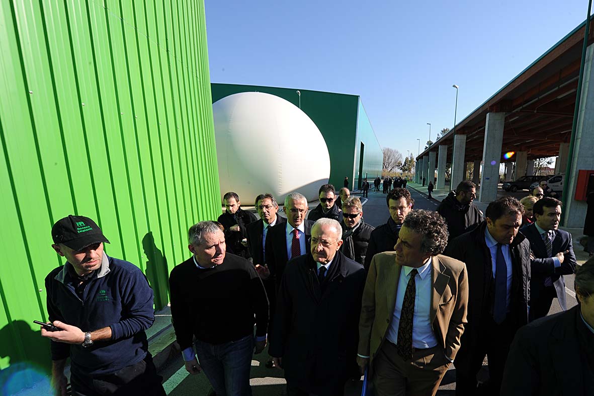  Impianto di compostaggio premiato dall'Unione europea. Visita del Ministro Barca. Salerno, 3 gennaio 2013
