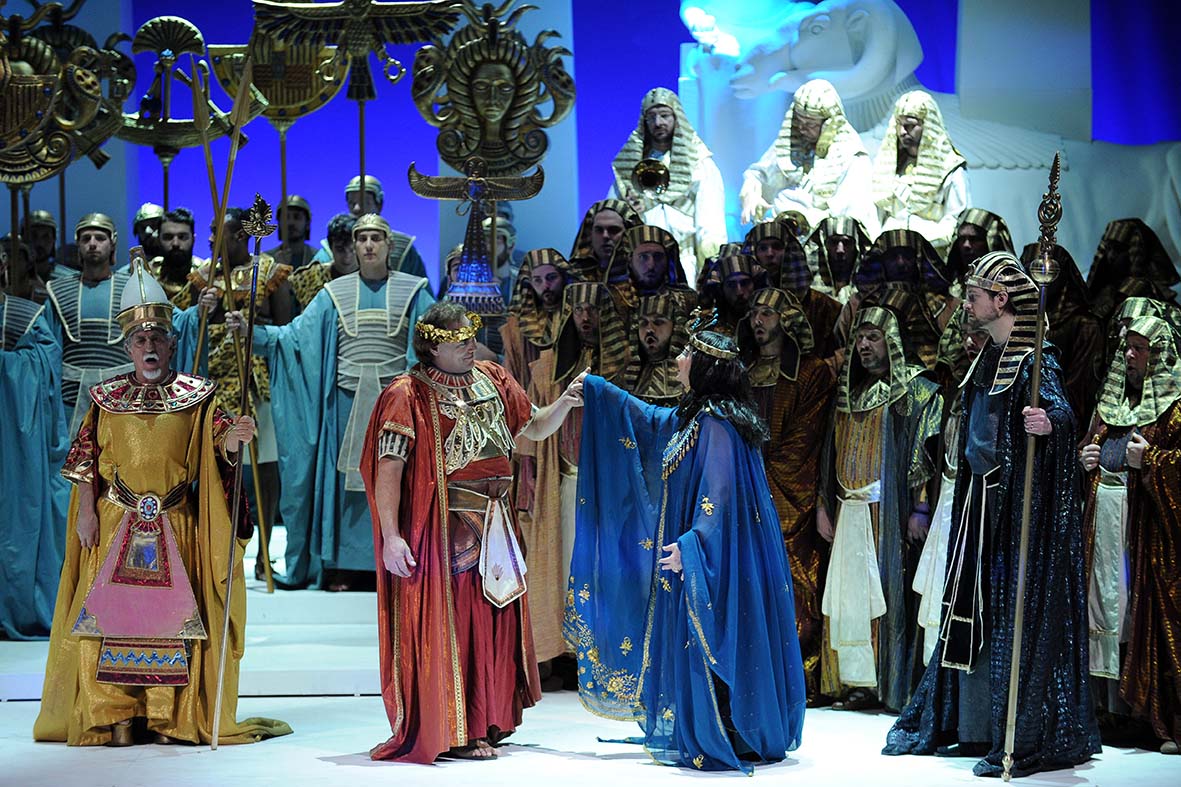   L'Aida chiude la stagione lirica 2015 del Teatro Verdi
