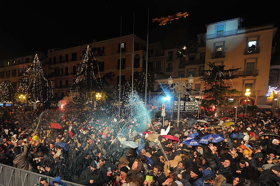   In centomila per il Capodanno in piazza con Grignani e Britti
