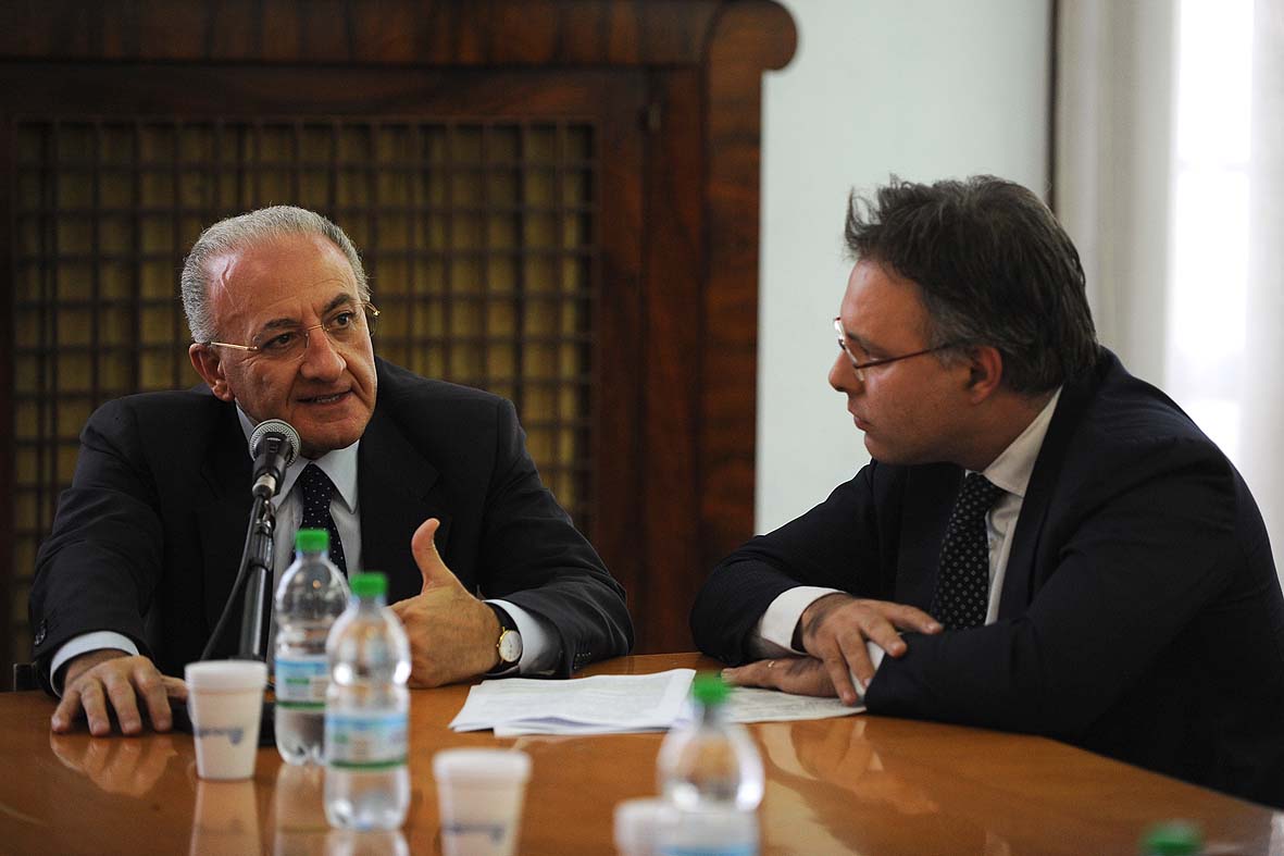   Riunione del Comitato Istituzionale contro il pedaggio sulla Salerno-Avellino. Salerno, 19 ottobre 2010
