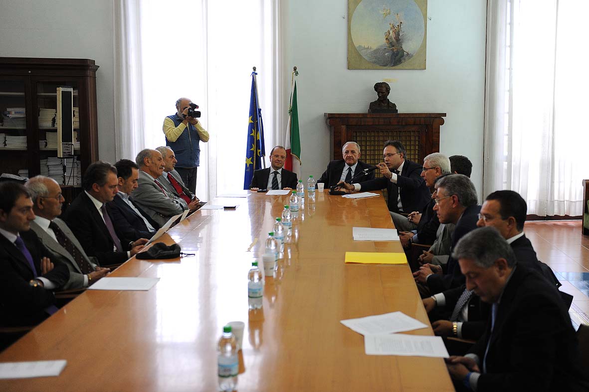   Riunione del Comitato Istituzionale contro il pedaggio sulla Salerno-Avellino. Salerno, 19 ottobre 2010
