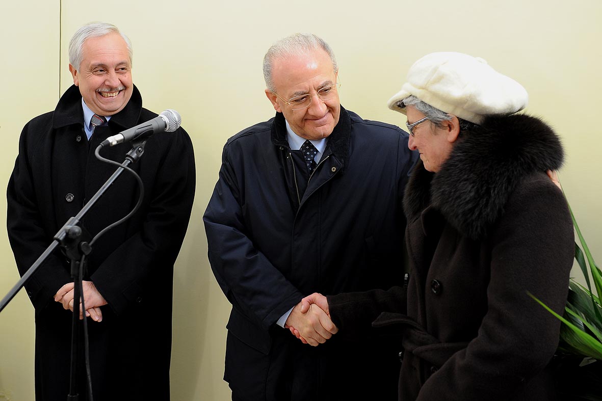   Il Sindaco De Luca inaugura il nuovo Oratorio della Chiesa S. Maria ad Martyres. Domenica 27 febbraio 2011
