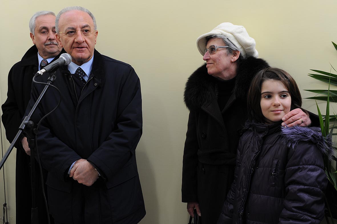   Il Sindaco De Luca inaugura il nuovo Oratorio della Chiesa S. Maria ad Martyres. Domenica 27 febbraio 2011
