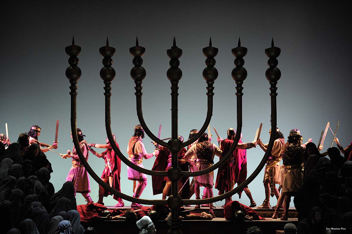   Nabucco al Teatro Municipale Giuseppe Verdi

