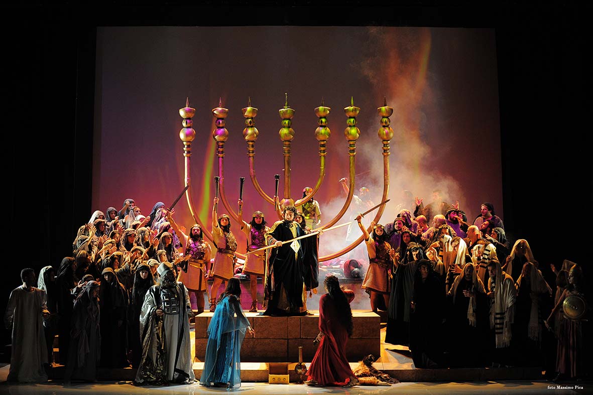   Nabucco al Teatro Municipale Giuseppe Verdi
