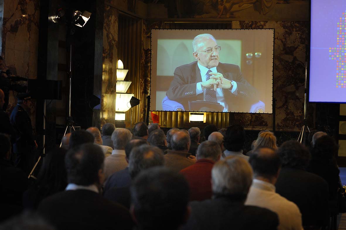   "La Sfida del Federalismo". Incontro dibattito con Flavio Tosi, Sindaco di Verona e Vincenzo De Luca, Sindaco di Salerno. Palazzo di Citta', 11 marzo 2011
